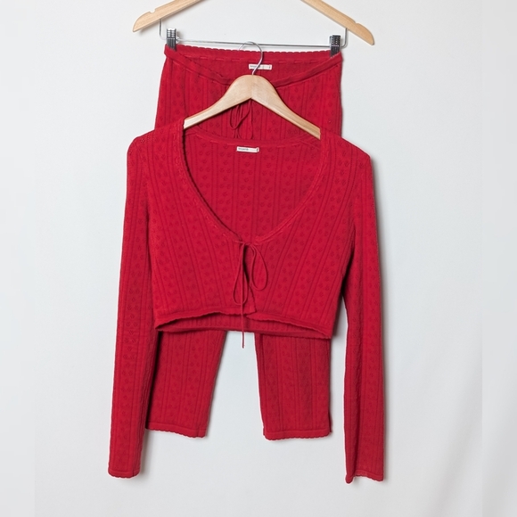 HOUSE OF CB Perla Cherry Pointelle Knit Top + Abigail Capri Trouser Red Set - Picture 8 of 16